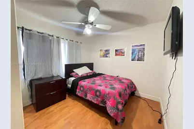 2955 NW 102nd St, Miami, FL 33147 - Photo 11