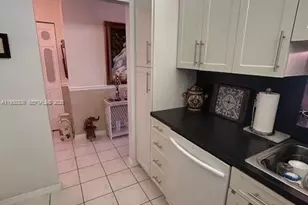 324 SE 10th St, Dania Beach, FL 33004 - Photo 15