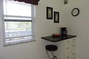 324 SE 10th St, Dania Beach, FL 33004 - Photo 7