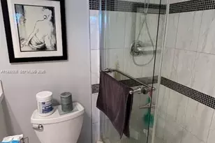 324 SE 10th St, Dania Beach, FL 33004 - Photo 23