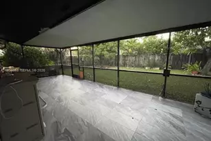 11412 SW 113th Pl, Miami, FL 33176 - Photo 13