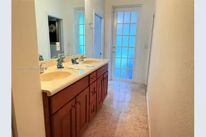 8950 SW 152nd Ct, Miami, FL 33196 - Photo 11