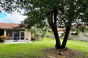 1910 Palmland Dr, Boynton Beach, FL 33436 - Photo 11