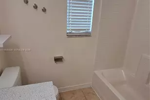 411 NE Juanita Pl, Cape Coral, FL 33909 - Photo 15