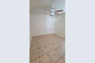 411 NE Juanita Pl #411, Cape Coral, FL 33909 - Photo 11