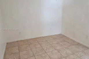 411 NE Juanita Pl, Cape Coral, FL 33909 - Photo 11