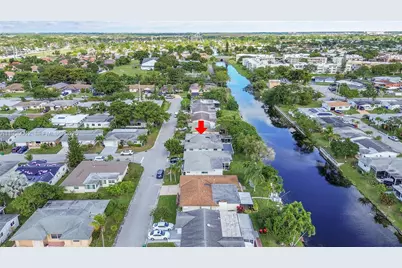 1705 NW 69th Ter, Margate, FL 33063 - Photo 31