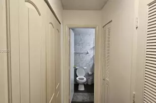 3800 S Ocean Dr, Hollywood, FL 33019 - Photo 9