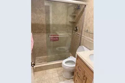 467 Golden Isles Dr #302, Hallandale Beach, FL 33009 - Photo 13