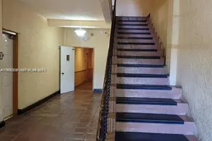 934 Michigan Ave, Miami Beach, FL 33139 - Photo 5