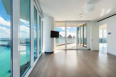 2020 N Bayshore Dr #PH4502, Miami, FL 33137 - Photo 17