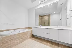 15811 Collins Ave, Sunny Isles Beach, FL 33160 - Photo 19