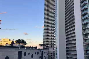 501 NE 31st St, Miami, FL 33137 - Photo 13