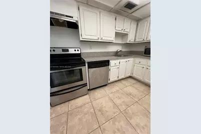 1805 Sans Souci Blvd #428, North Miami, FL 33181 - Photo 3