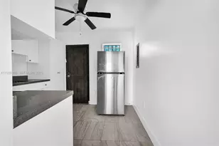 14600 NE 14th Ave, Miami, FL 33161 - Photo 25