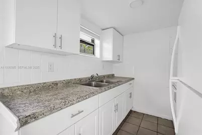 8295 NE Miami Ct #3, Miami, FL 33138 - Photo 5