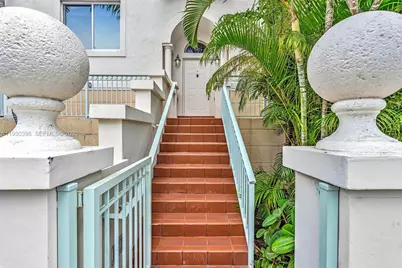 10065 Bay Harbor Ter, Bay Harbor Islands, FL 33154 - Photo 3