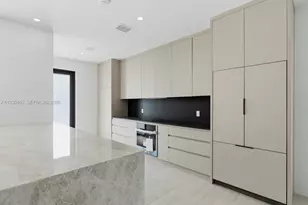 2484 SW 18th St, Miami, FL 33145 - Photo 27