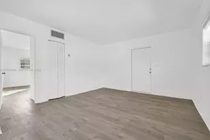 8295 NE Miami Ct, Miami, FL 33138 - Photo 7