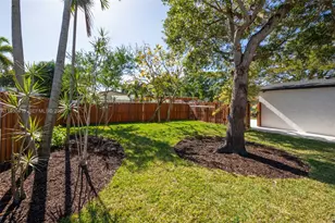 1655 N 50th Ave, Hollywood, FL 33021 - Photo 11