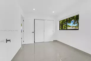 998 SW 11th St, Miami, FL 33129 - Photo 27