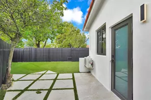 998 SW 11th St, Miami, FL 33129 - Photo 55