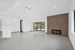 998 SW 11th St, Miami, FL 33129 - Photo 19