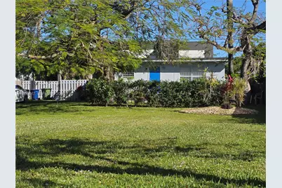 811 NE 14th Ct, Fort Lauderdale, FL 33304 - Photo 13