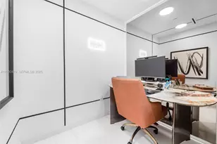 300 Biscayne Blvd Way, Miami, FL 33131 - Photo 19