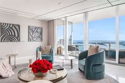 300 Biscayne Blvd Way #5104, Miami, FL 33131 - Photo 7