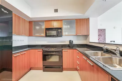16699 Collins Ave #2407, Sunny Isles Beach, FL 33160 - Photo 7