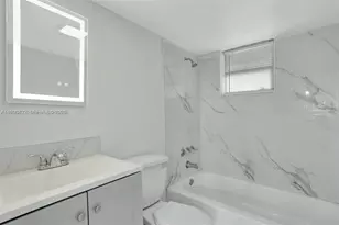 2701 NW 18th Terrace, Oakland Park, FL 33311 - Photo 9