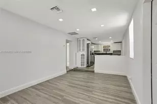 2701 NW 18th Terrace, Oakland Park, FL 33311 - Photo 7