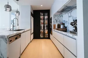 1425 Brickell Ave, Miami, FL 33131 - Photo 3