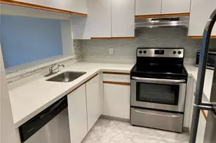 12850 SW 4th Ct, Pembroke Pines, FL 33027 - Photo 1