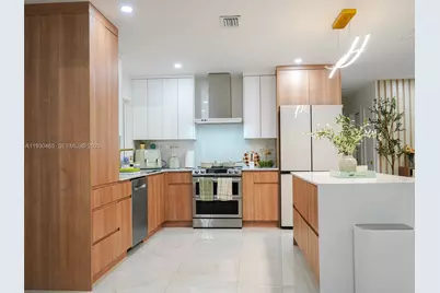 7951 NW 37th Dr, Coral Springs, FL 33065 - Photo 31