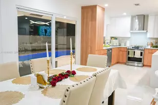 7951 NW 37th Dr, Coral Springs, FL 33065 - Photo 29