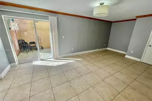 10223 SW 156th Ave, Miami, FL 33196 - Photo 9