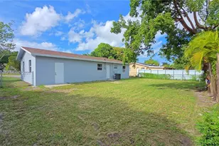 1700 N Cypress Rd, Pompano Beach, FL 33060 - Photo 13