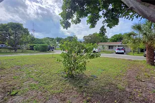 1700 N Cypress Rd, Pompano Beach, FL 33060 - Photo 15