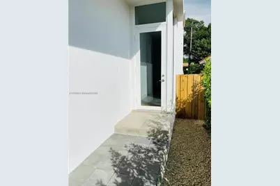 3653 SW 25th St #3653, Miami, FL 33133 - Photo 1