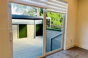 3653 SW 25th St, Miami, FL 33133 - Photo 19