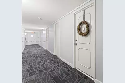 1450 Lincoln Rd #307, Miami Beach, FL 33139 - Photo 13