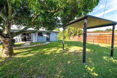 17715 NW 55th Ave, Miami Gardens, FL 33055 - Photo 27