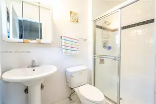 17715 NW 55th Ave, Miami Gardens, FL 33055 - Photo 13