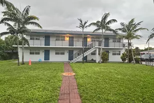 201 W Blue Heron Blvd, Riviera Beach, FL 33404 - Photo 11