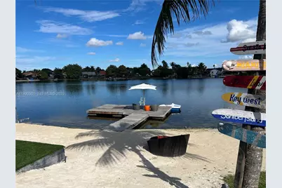 6101 SW 153rd Ct Rd, Miami, FL 33193 - Photo 1