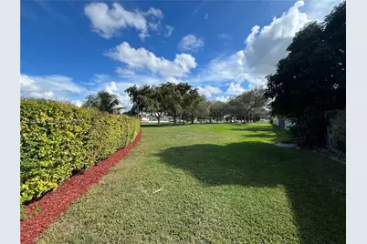 6101 SW 153rd Ct Rd, Miami, FL 33193 - Photo 11