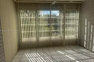 9330 Lagoon Pl, Davie, FL 33324 - Photo 7