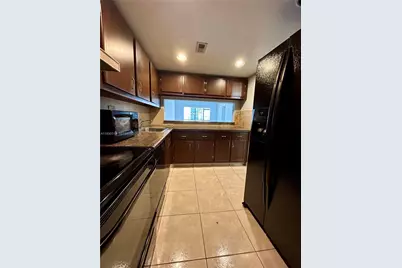 8010 N Colony Cir N #106, Tamarac, FL 33321 - Photo 7